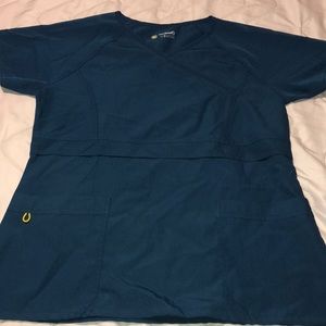 NWOT teal scrub top size medium